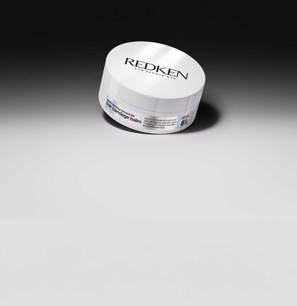 Fini les pointes fourchues avec le nouveau baume r&eacute;parateur Redken