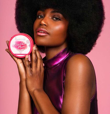 Les Secrets de Loly : 1 Pink Power Mask offert dès 3 produits achetés*.
