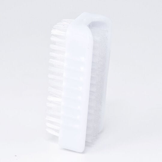 Brosse &agrave; ongles