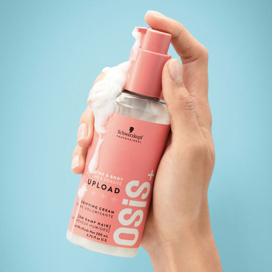 Cr&egrave;me volumisante Upload Osis+