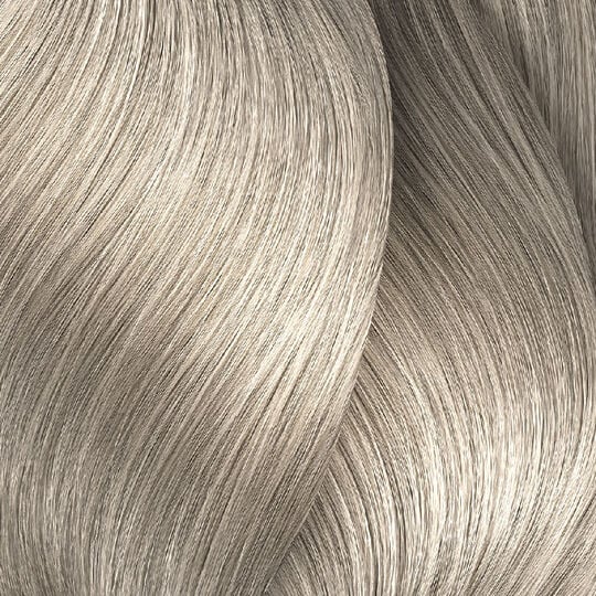 Coloration ton sur ton Dialight 10.18 milkshake blond tr&egrave;s tr&egrave;s clair cendr&eacute; moka