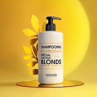 Shampooing éclaircissant spécial cheveux blonds,  Shampooing éclaircissant spécial cheveux blonds