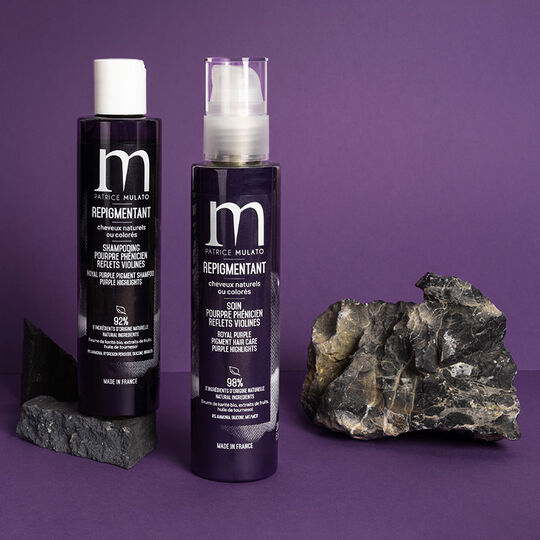 Shampooing repigmentant cheveux naturels ou color&eacute;s pourpre phenicien