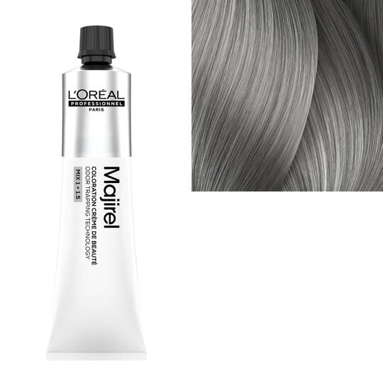 Coloration cr&egrave;me de beaut&eacute; Majirel 8.1 blond clair cendr&eacute;