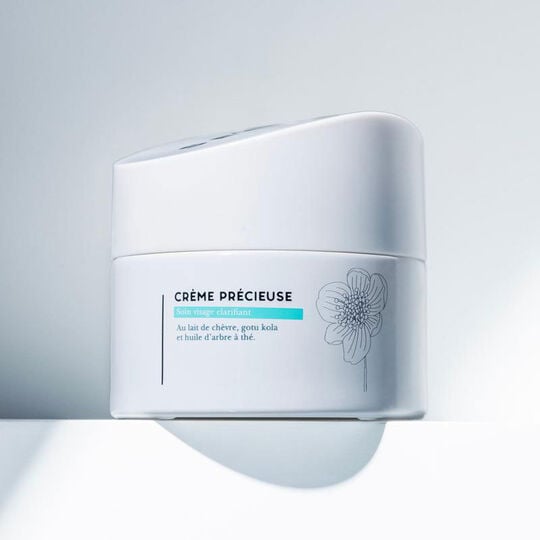 Cr&egrave;me pr&eacute;cieuse au lait de ch&egrave;vre