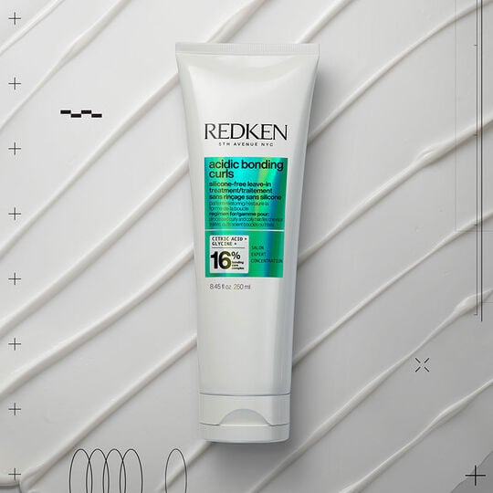 Rituel r&eacute;parateur cheveux boucl&eacute;s Acidic Bonding Curls