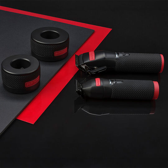 Socle de charge pour tondeuse de finition Boost+ black & red