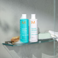 Shampooing anti-frisottis