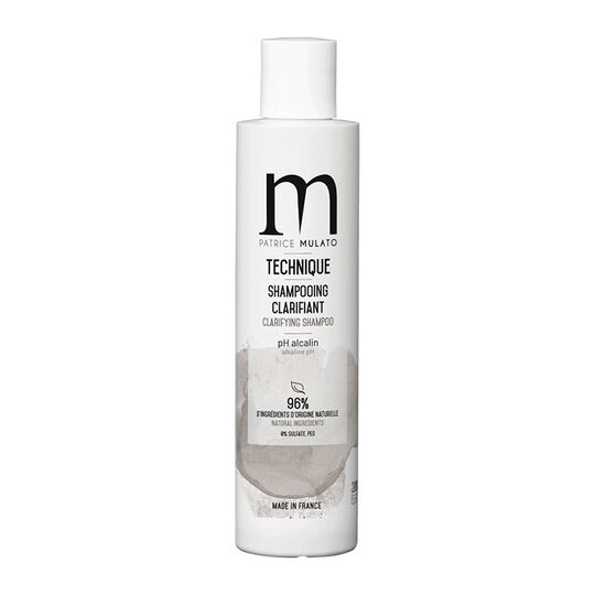 Shampooing technique clarifiant