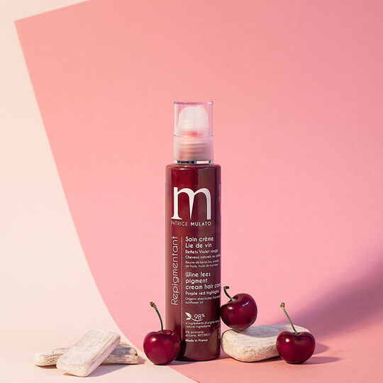 Soin repigmentant cheveux naturels ou color&eacute;s lie de vin
