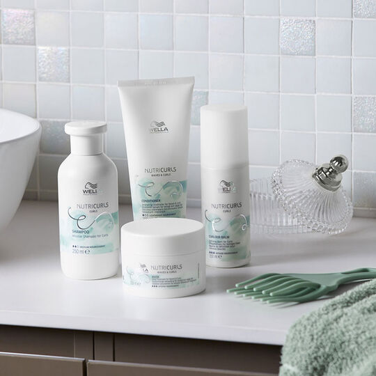 Baume de d&eacute;finition pour cheveux boucl&eacute;s Curlixir Nutricurls