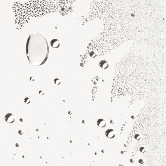 Spray volumateur et protecteur