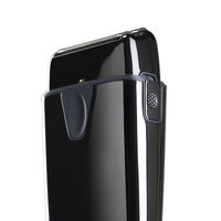 Rasoir double grille avec lumi&egrave;re d&eacute;sinfectante UVFOIL02