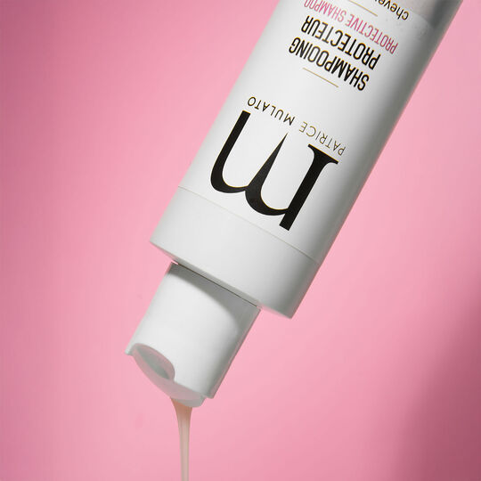 Shampooing protecteur pour cheveux color&eacute;s ou m&eacute;ch&eacute;s