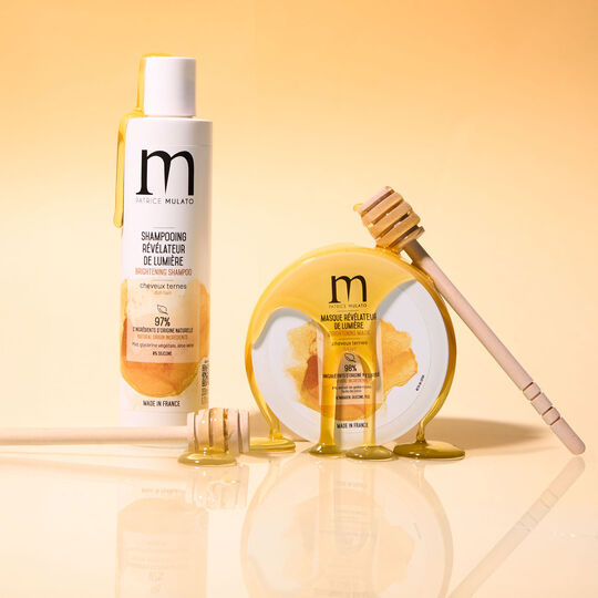 Shampooing r&eacute;v&eacute;lateur de lumi&egrave;re pour cheveux ternes