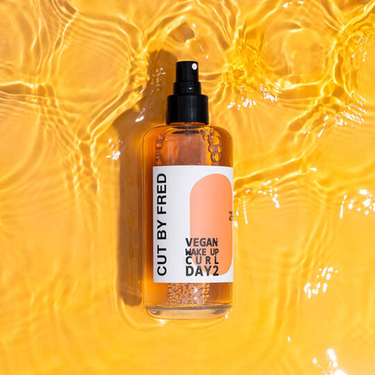 Spray d&eacute;finition 2&egrave;me jour boucles Vegan Wake Up Curl Day 2